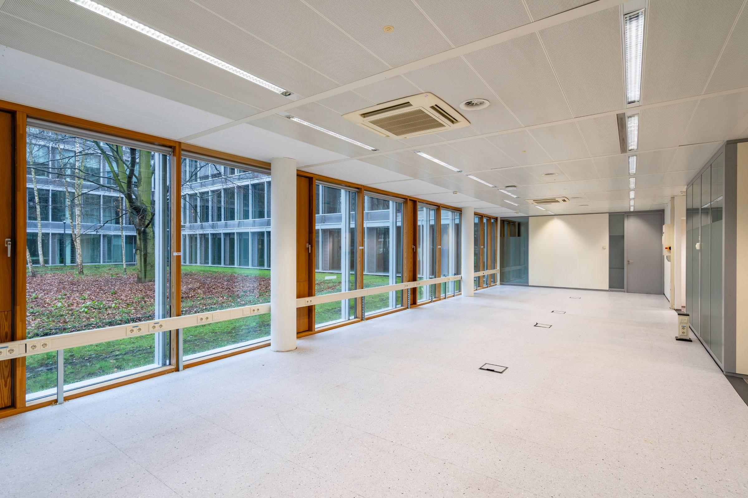 Ready-to-use electrotechnical lab