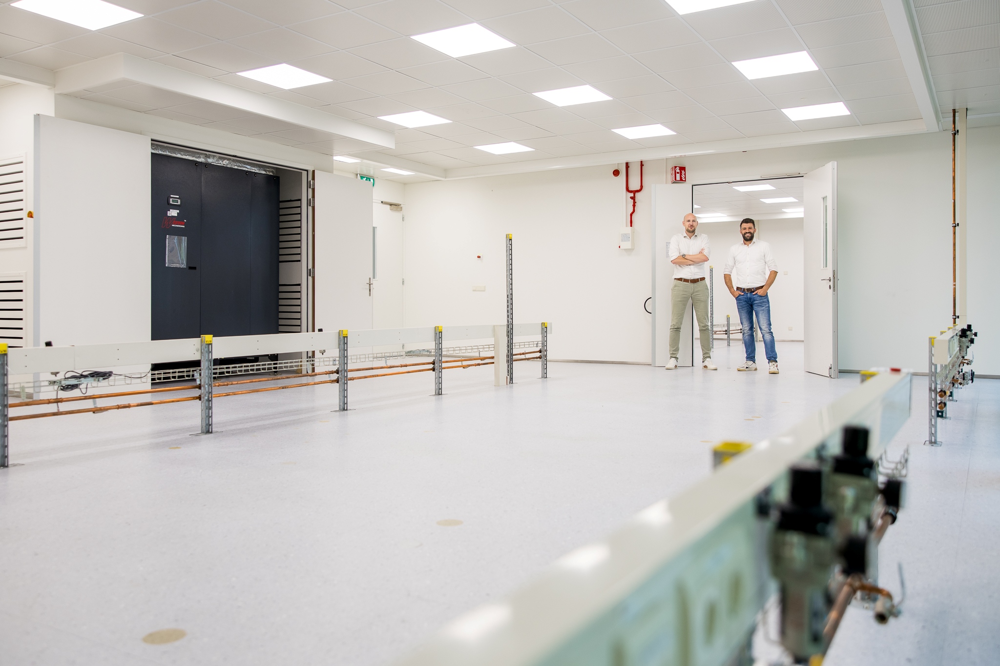 Climate-controlled electrotechnical lab at HTC 46